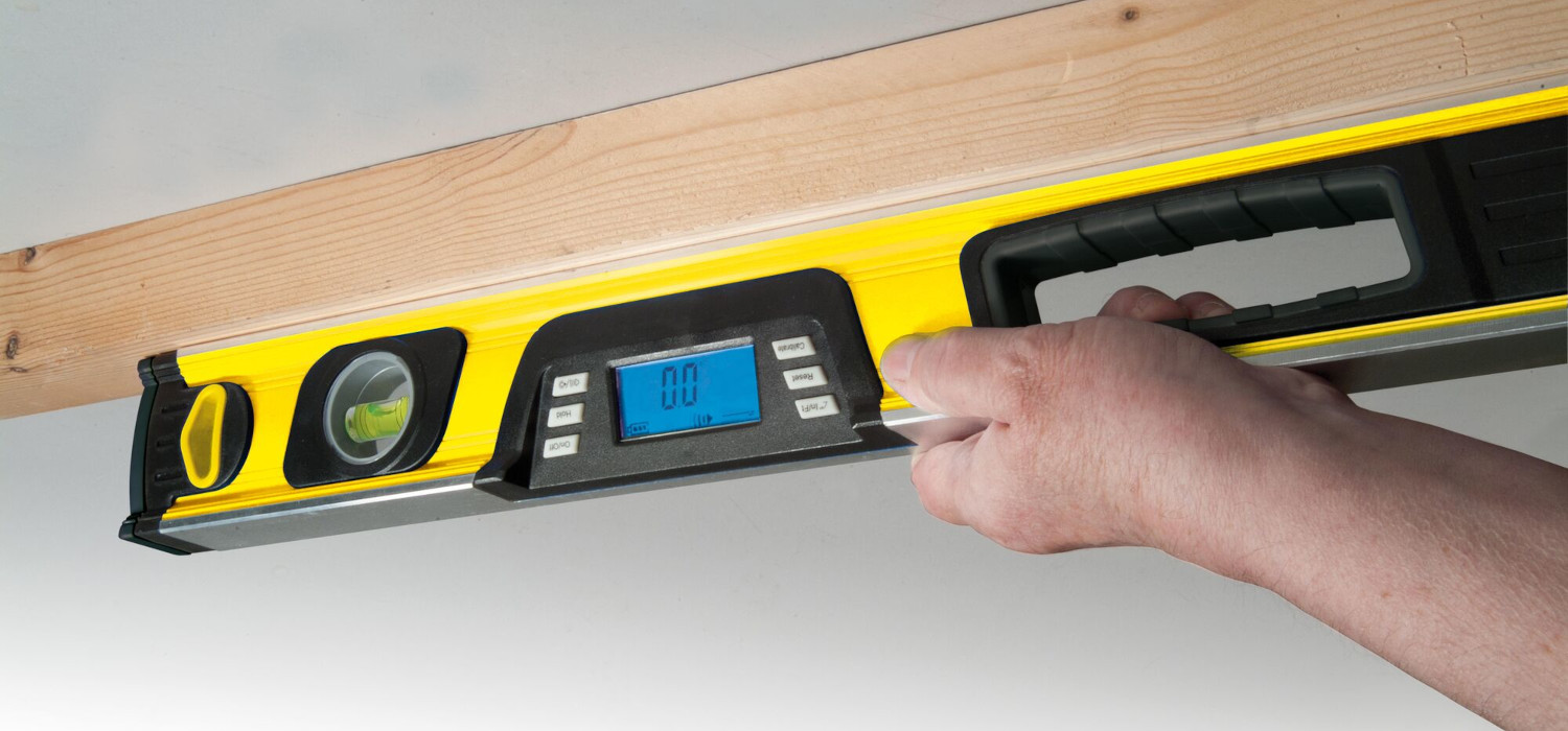 Poziomica elektroniczna Nivel System pozwala na szybki pomiar kąta nachylenia powierzchni Poziomica elektroniczna Nivel System pozwala na szybki pomiar kąta nachylenia powierzchni